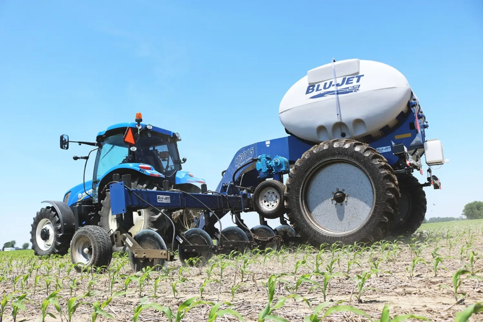 Аппликатор для внесения жидких удобрений Blu-Jet AT4015